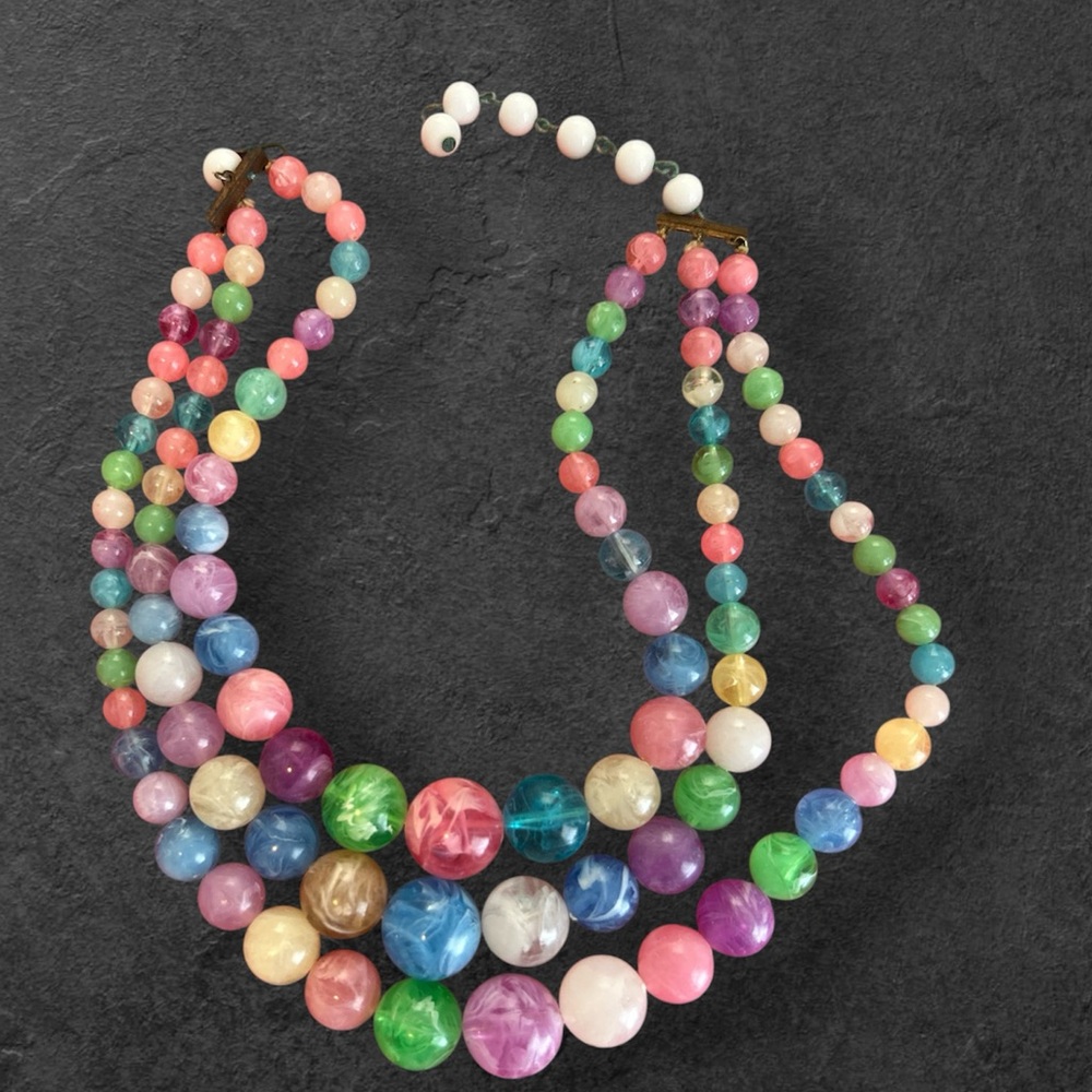 VINTAGE 3 strand colorful Beaded Necklace